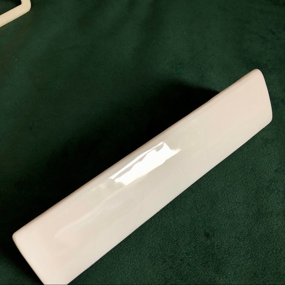 Girl Boss Ceramic Desk Decor Sign - Picture 5 of 7